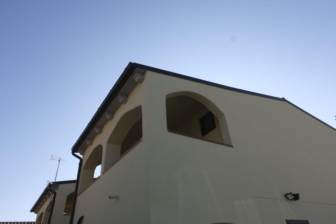 Aria Di Vacanza - Gelsi Olbia Luaran gambar